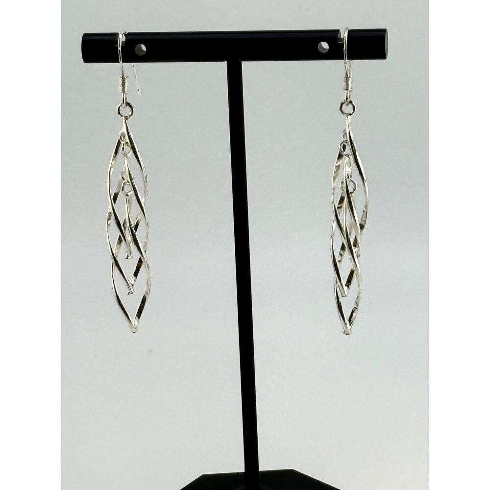 IBB TU 925 Sterling Silver Swirl Earrings